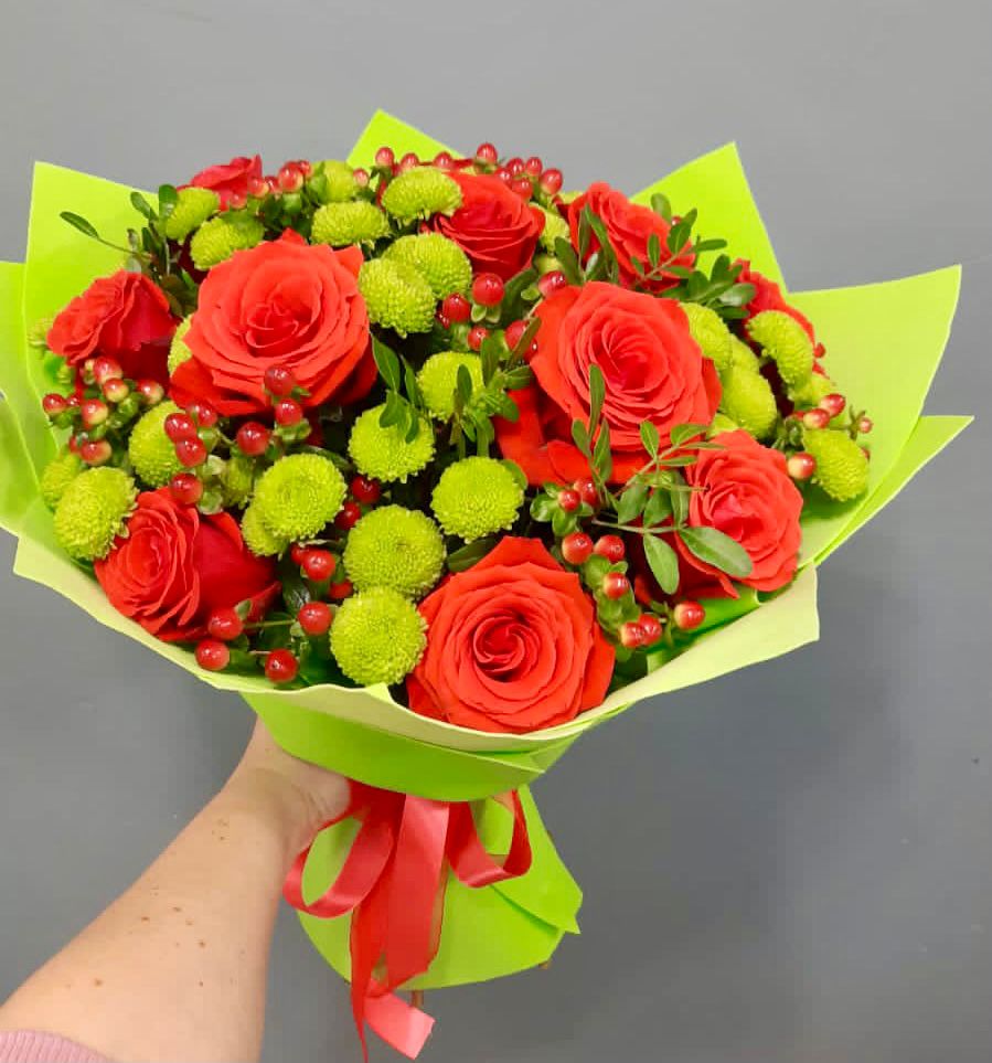 Букет цветов из: Хризантемы и Розы в Засосне