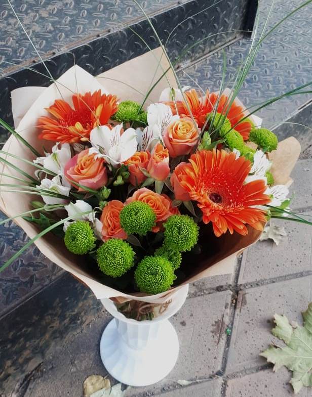 Букет цветов из: Герберы, Хризантемы, Альстромерии и Розы в Засосне