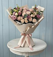 Букет цветов из:  Розы и Лизиантусы в Засосне