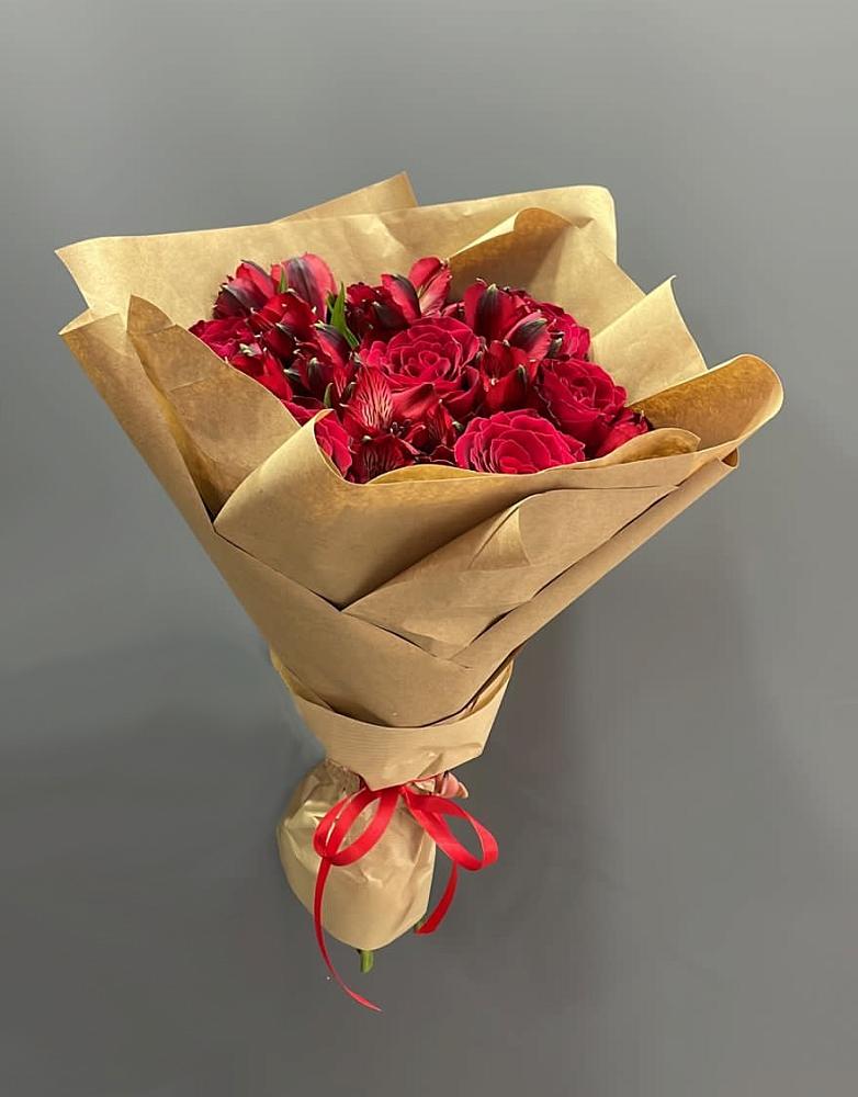 Букет цветов из: Альстромерии и Розы в Засосне