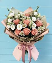 Букет цветов из:  Розы, Альстромерии и Лизиантусы в Засосне