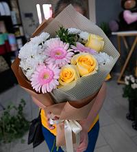 Букет цветов из:  Герберы, Розы и Хризантемы в Засосне